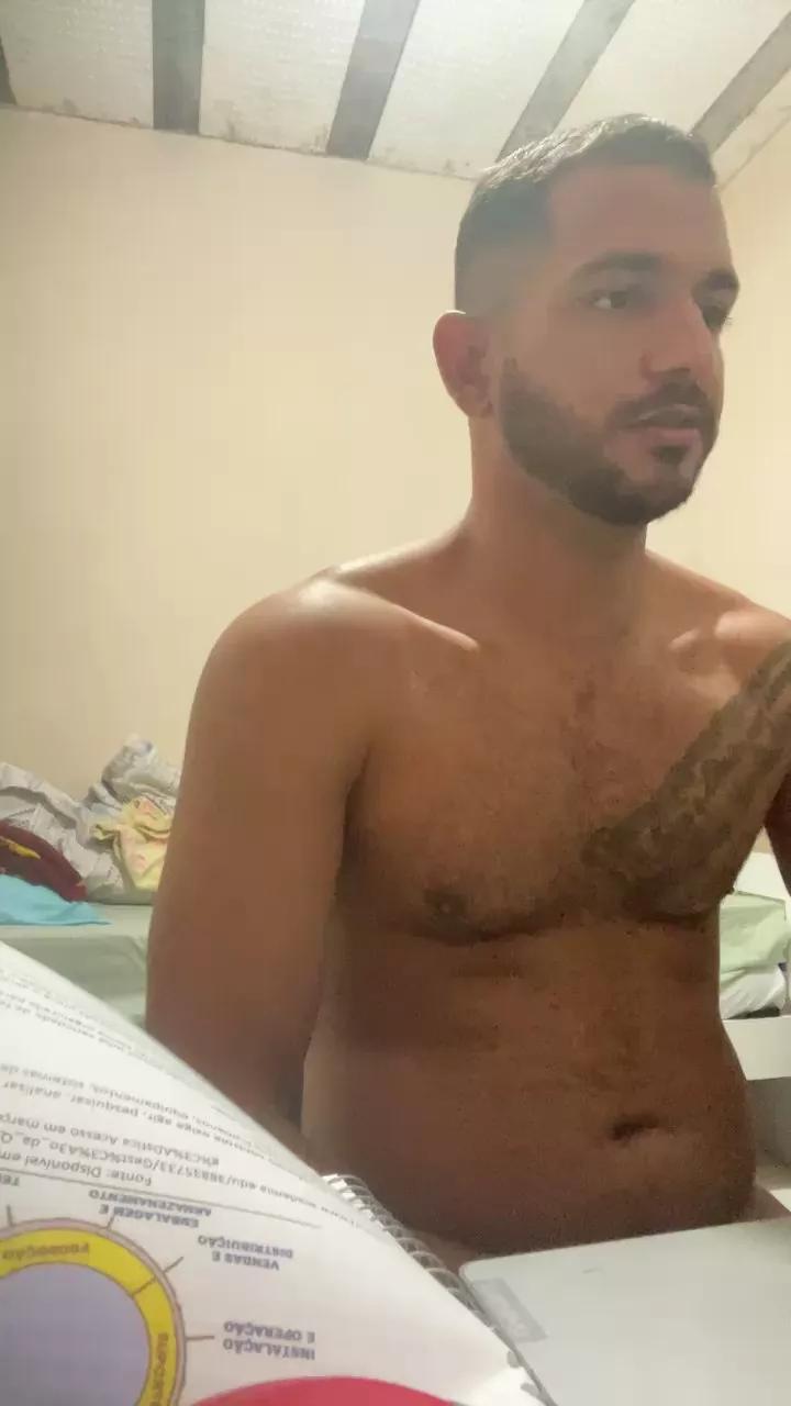 ivanjuniior_ on Cam4 
