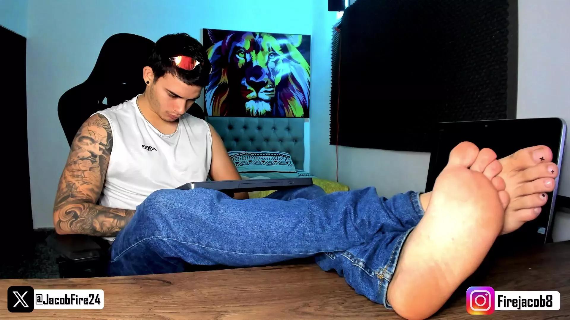 jacob_fireexx on Cam4 