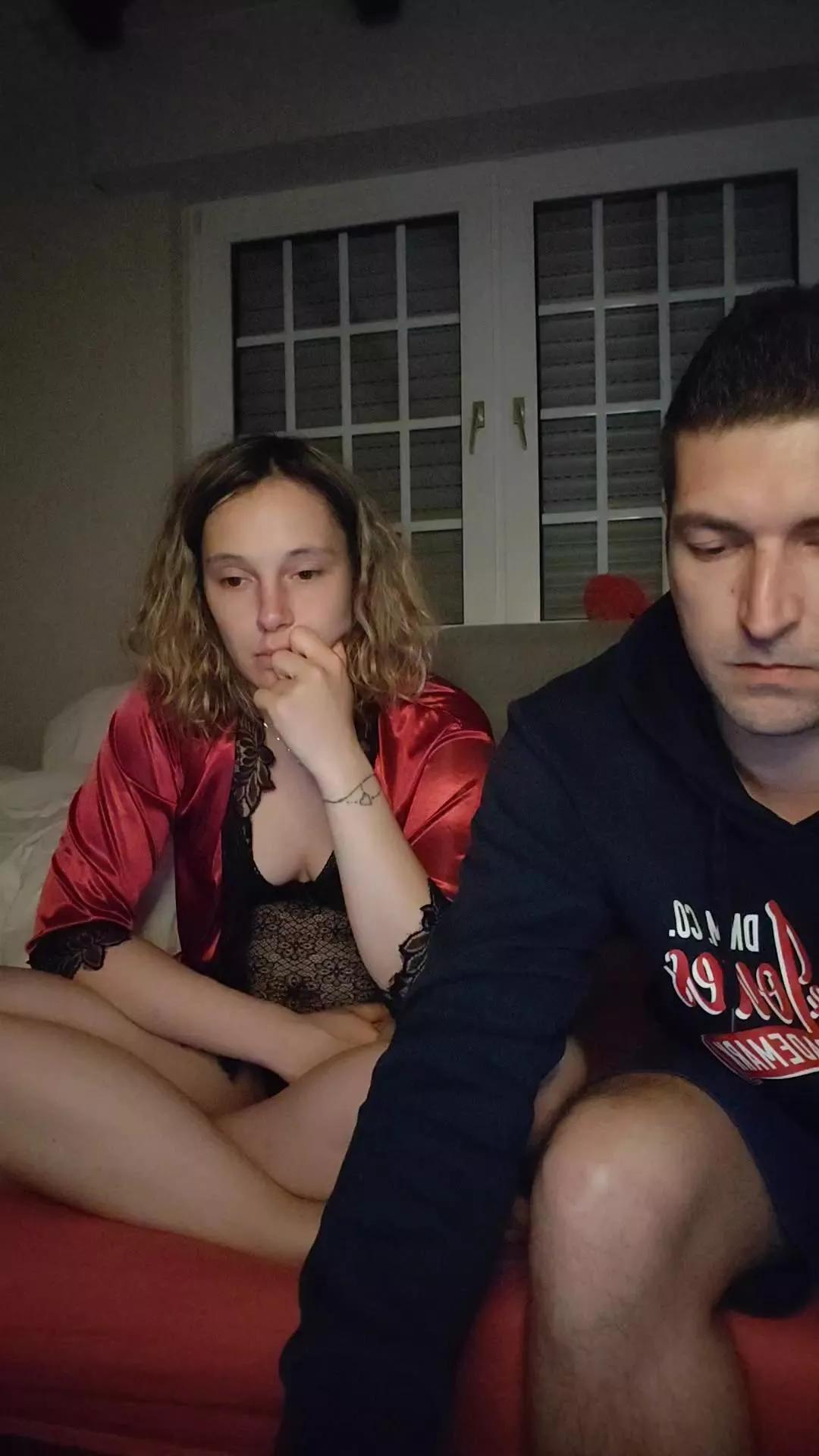 Jeunecouple3227 on Cam4 