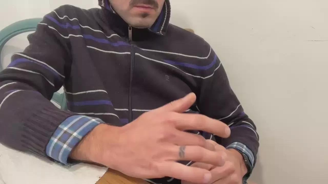 jordi_grenou on Cam4 