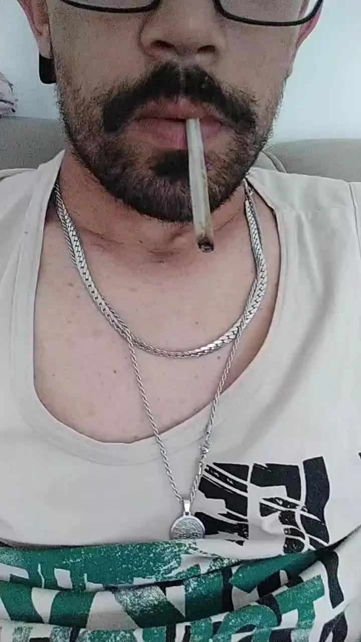Jovemcwbjlle on Cam4 