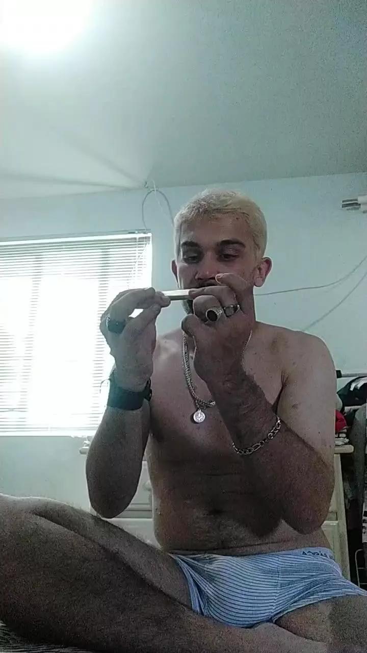 Jovemcwbjlle on Cam4 