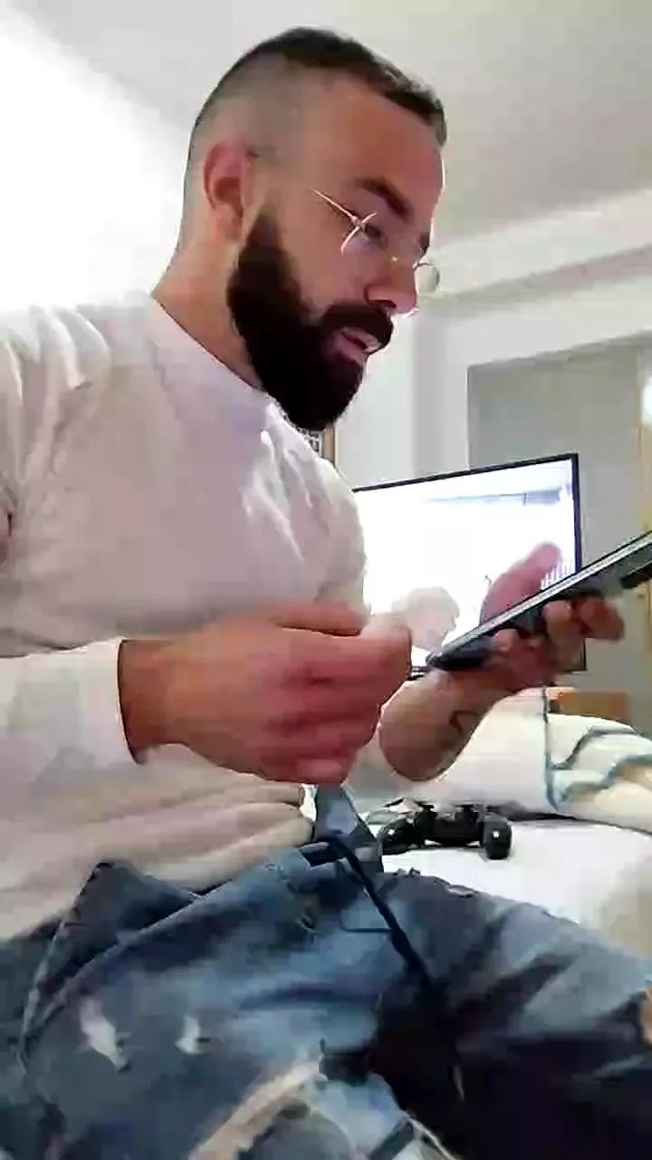 Juanmiigueeel on Cam4 
