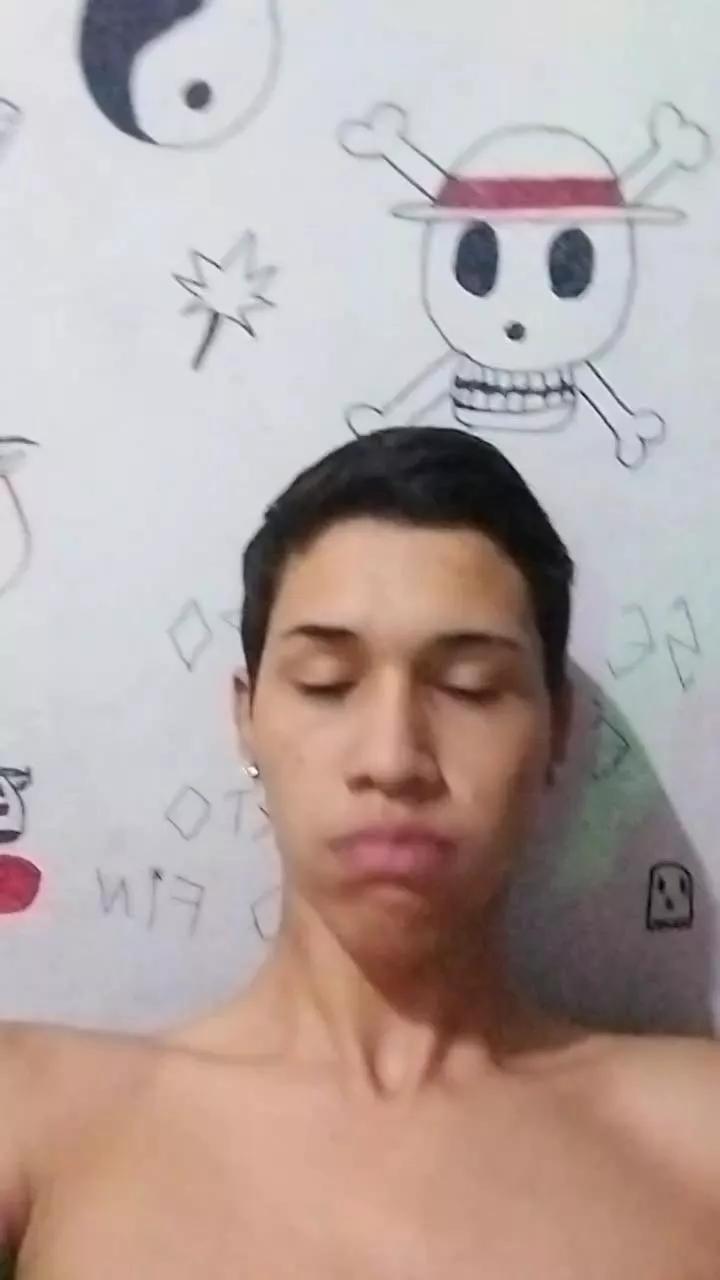 kauanfadalllon1 on Cam4 