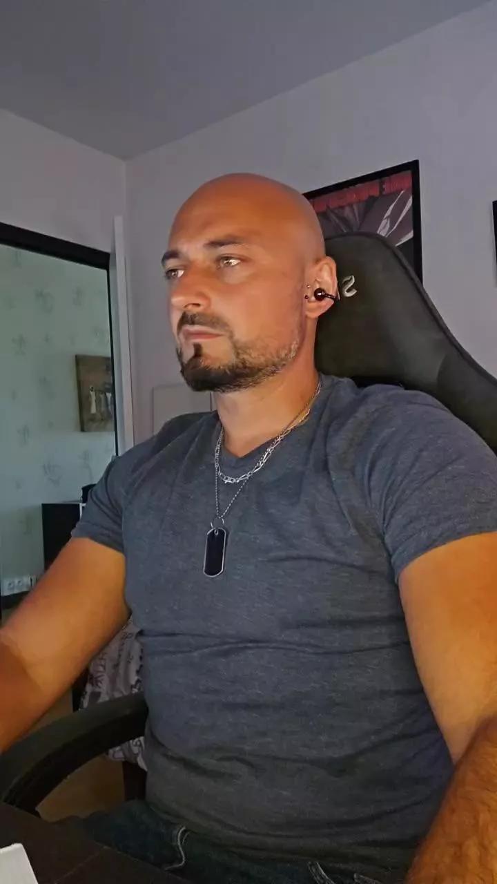 kayen369 on Cam4 