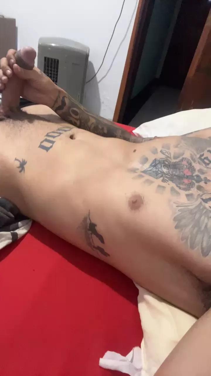 Kellrayan on Cam4 