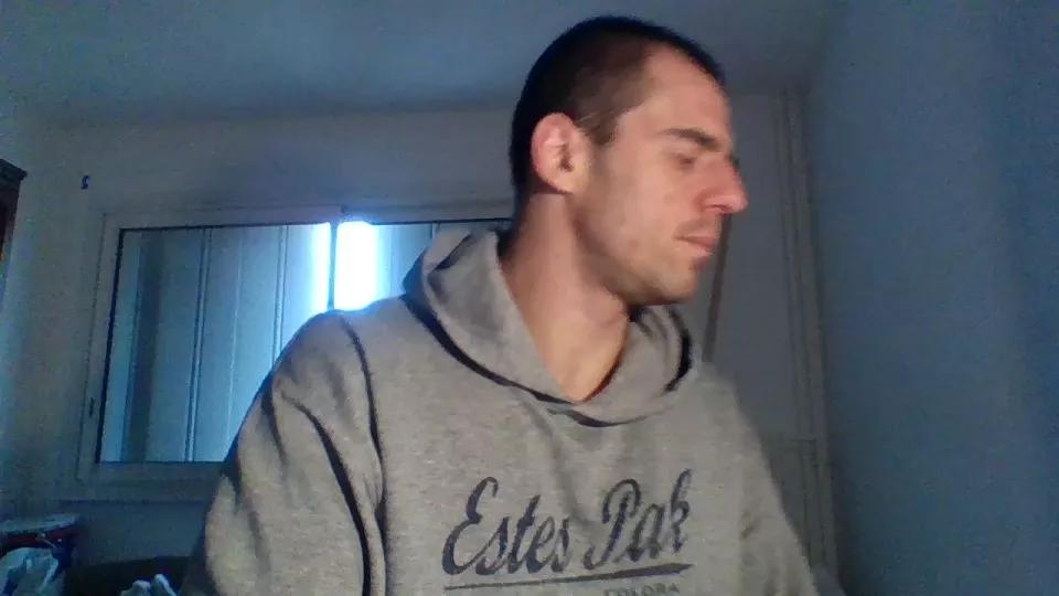 Kerzo2900 on Cam4 