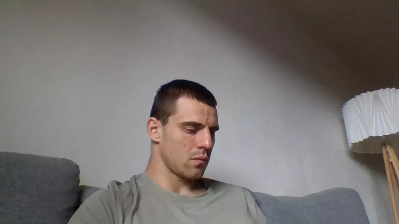 Kerzo2900 on Cam4 