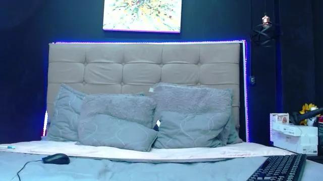 KimClarck1 on Cam4 