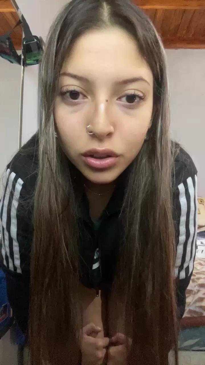 Kiraofarg on Cam4 