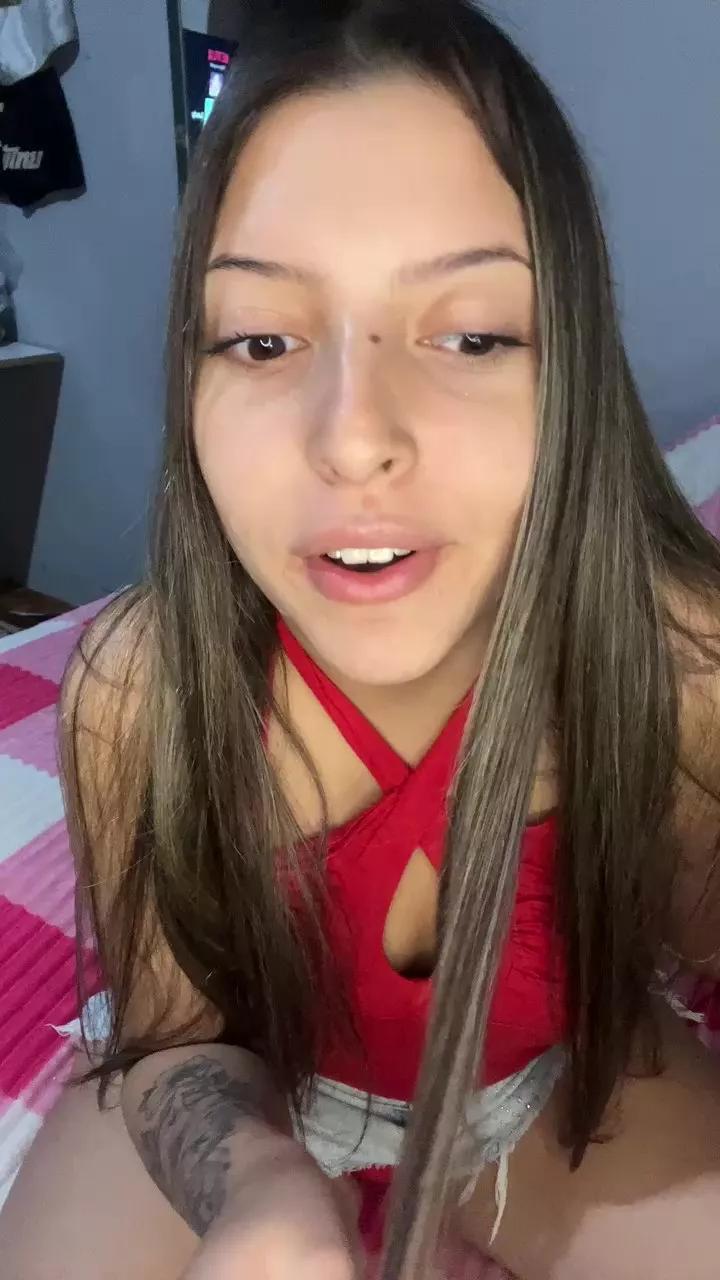 Kiraofarg on Cam4 