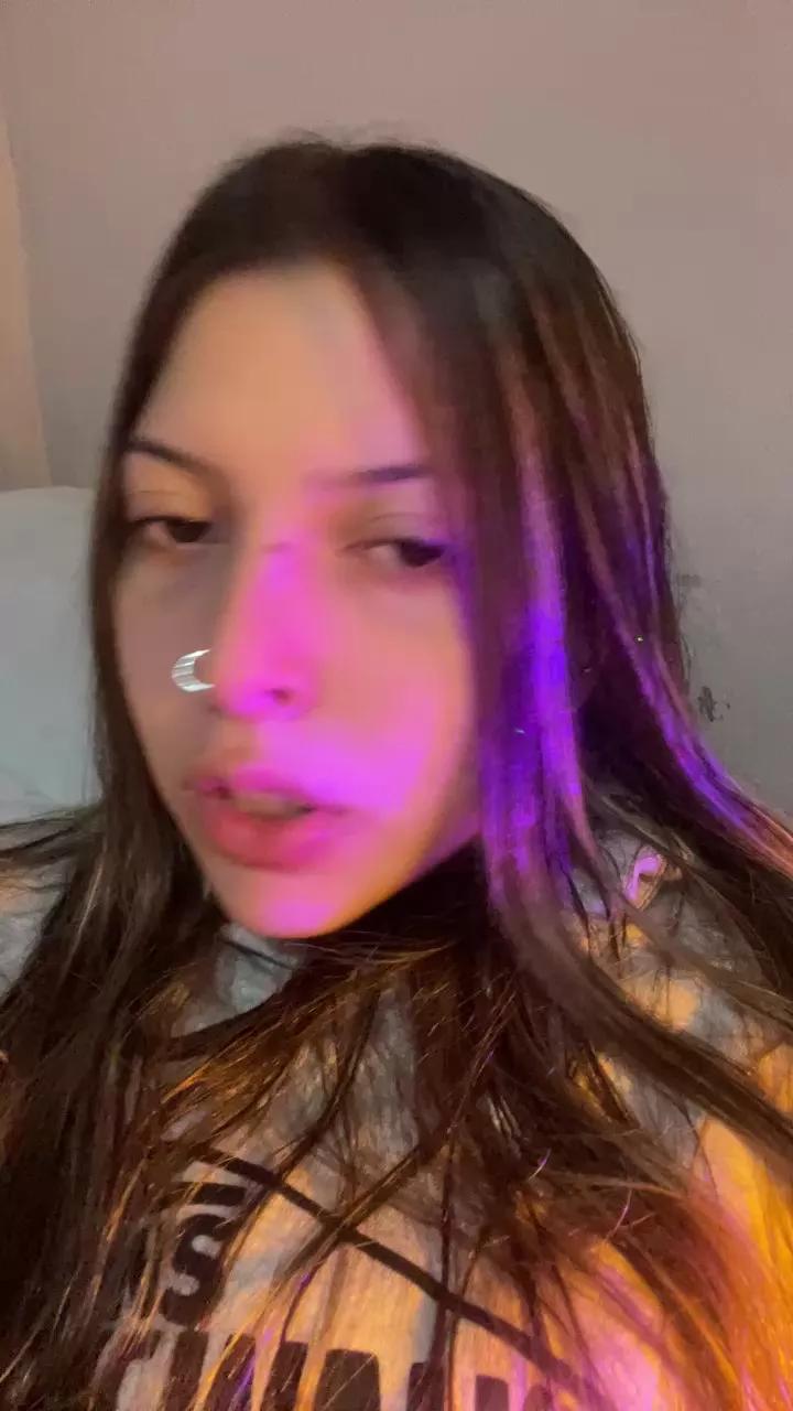 Kiraofarg on Cam4 