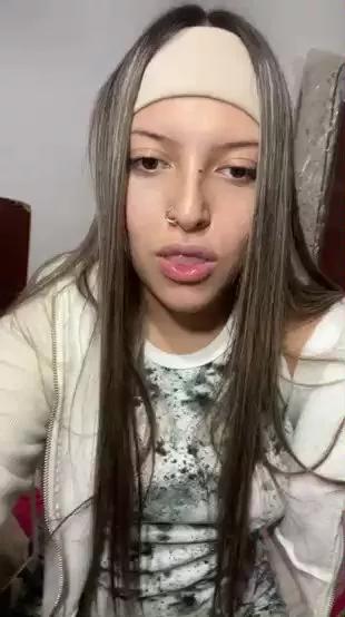 Kiraofarg on Cam4 