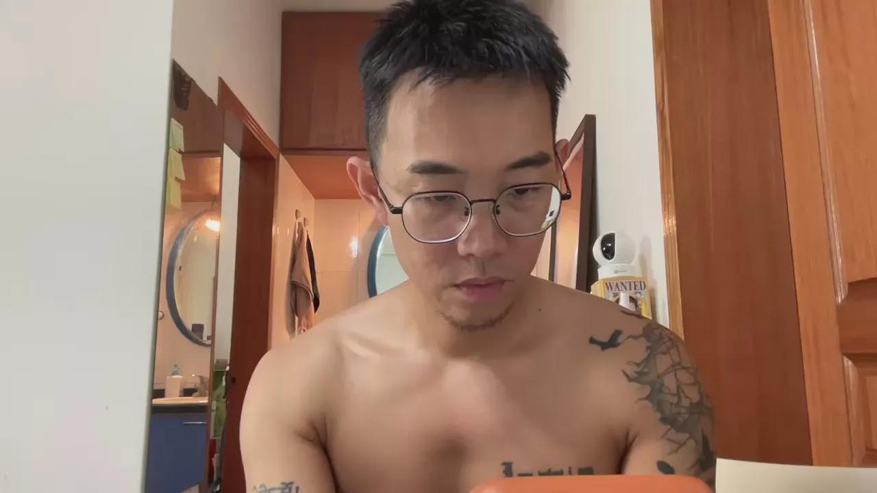 kuroky on Cam4 