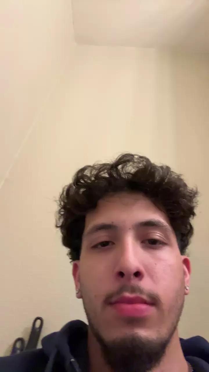Kxsh_King on Cam4 