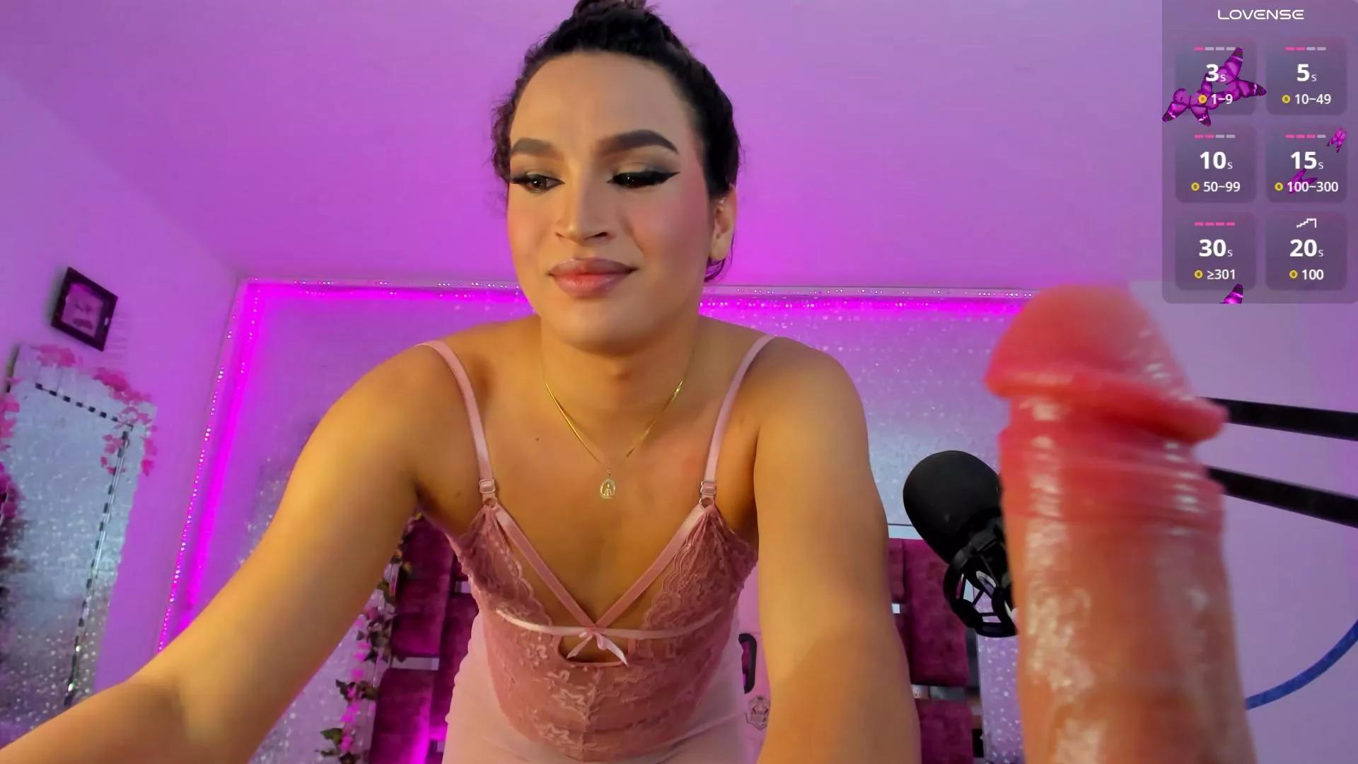 KylieVictoria_ on Cam4 