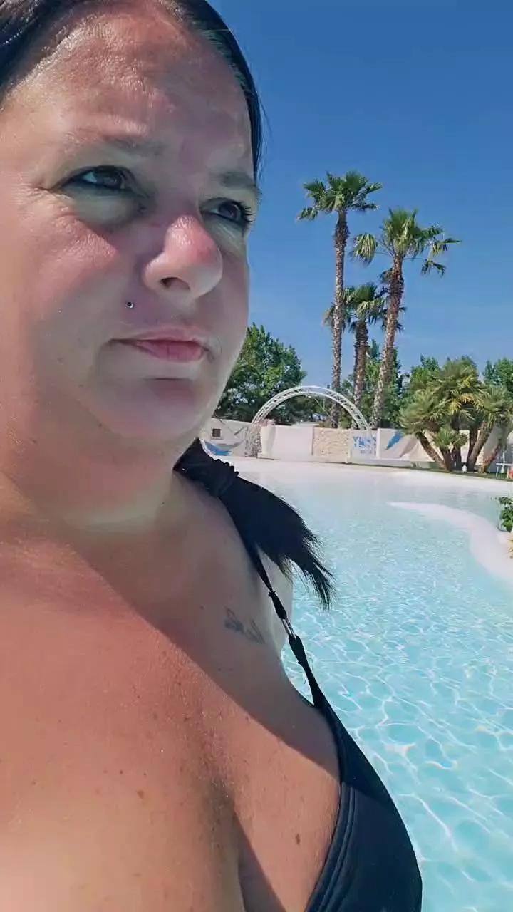 LaReginaNera on Cam4 