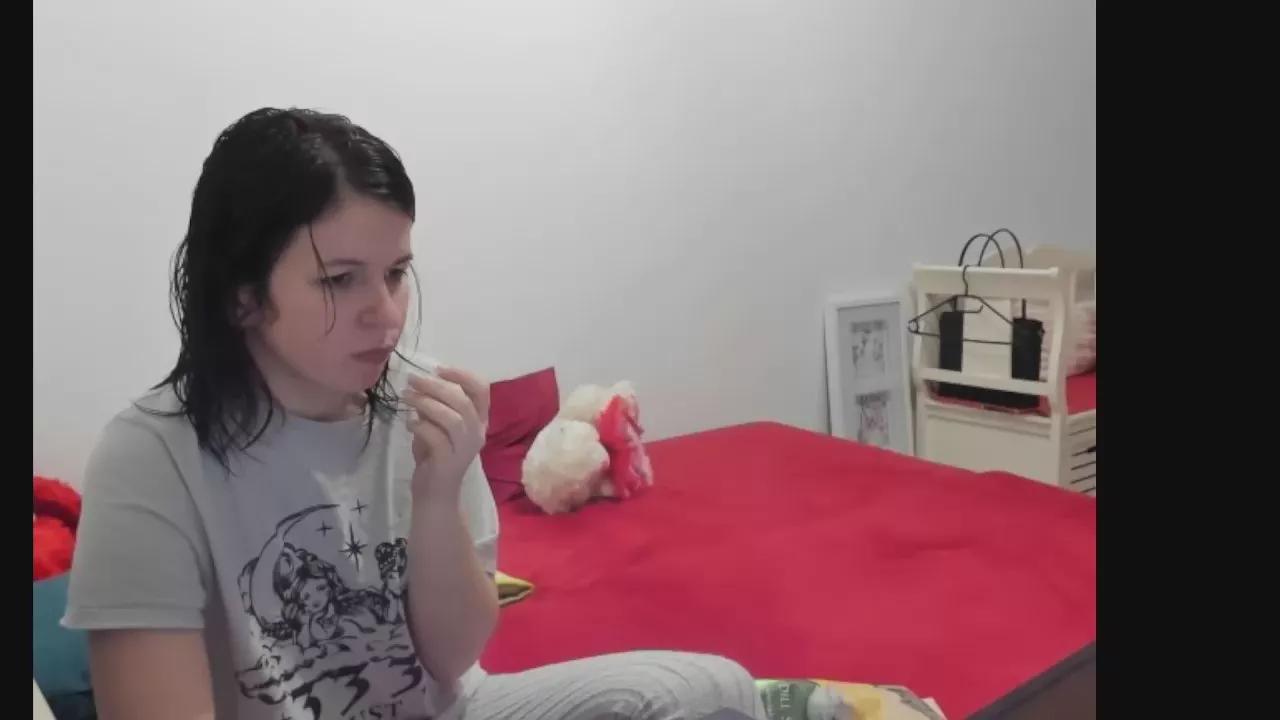 lavinia4you on Cam4 