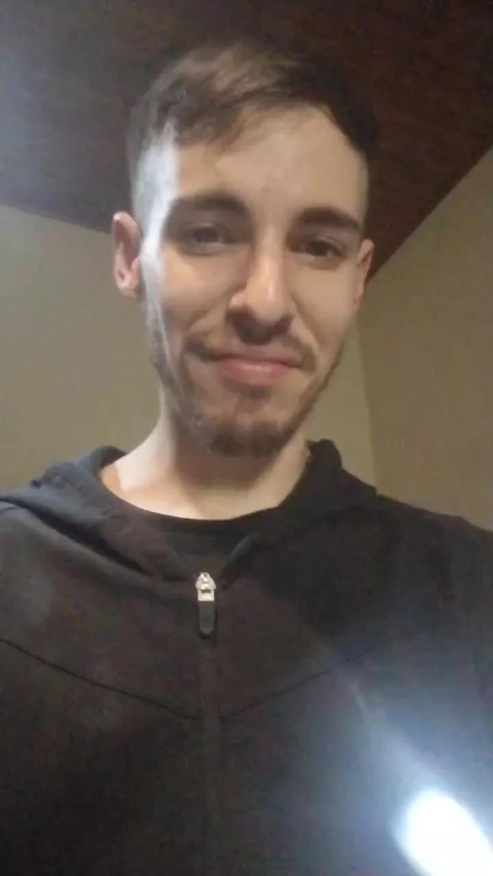 leandrogallo on Cam4 