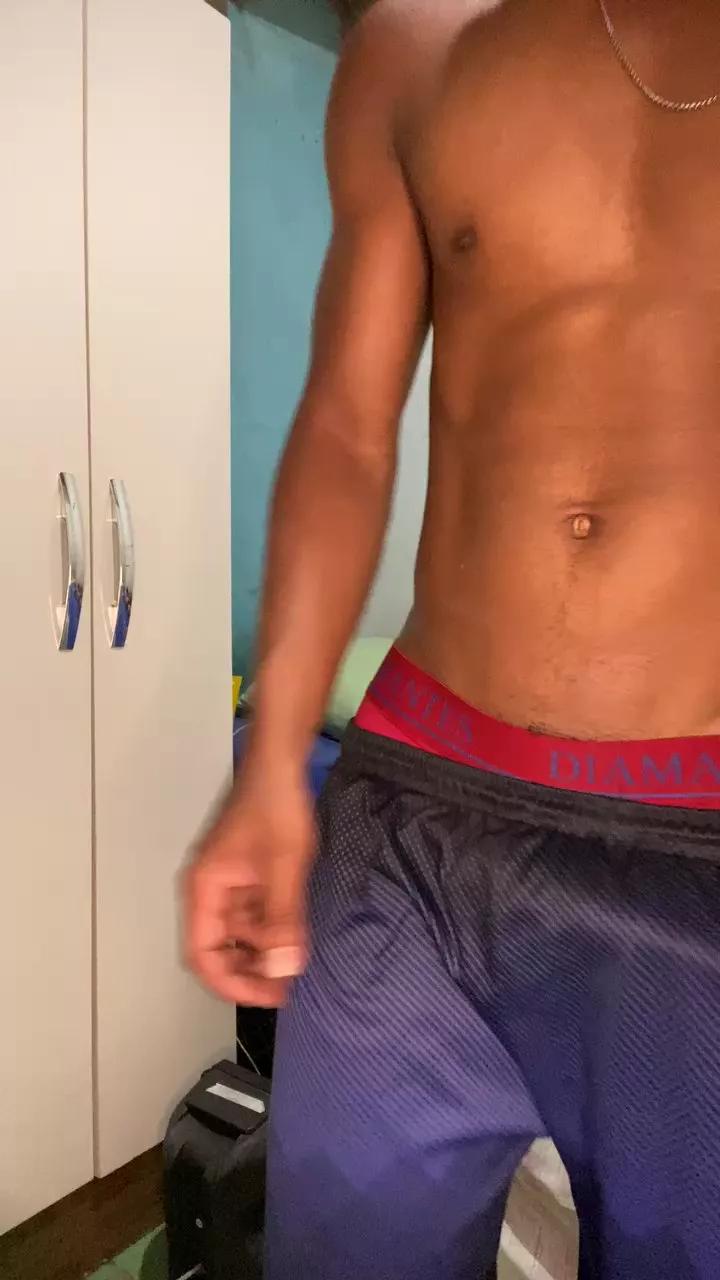 leo_xxj1 on Cam4 