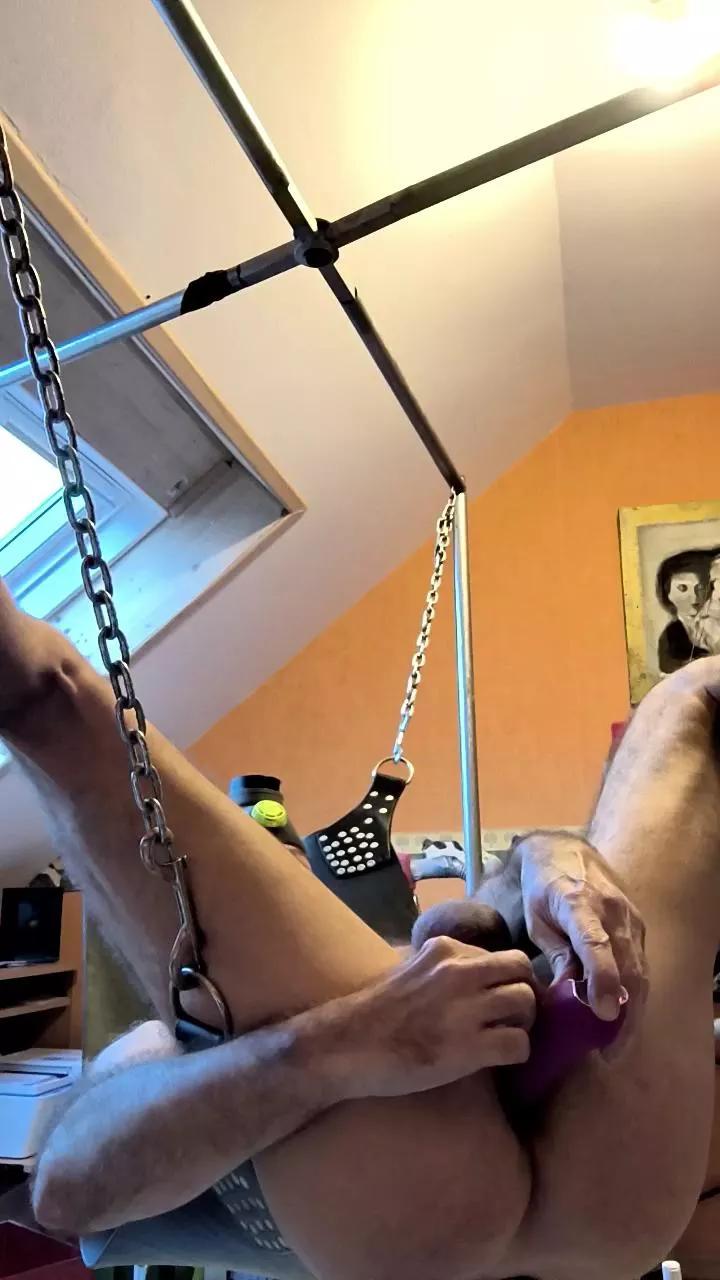 leviking8 on Cam4 