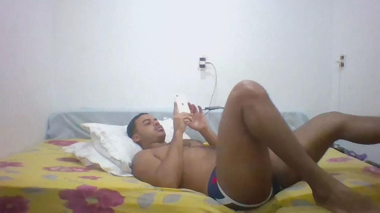 LincolnSaibot on Cam4 