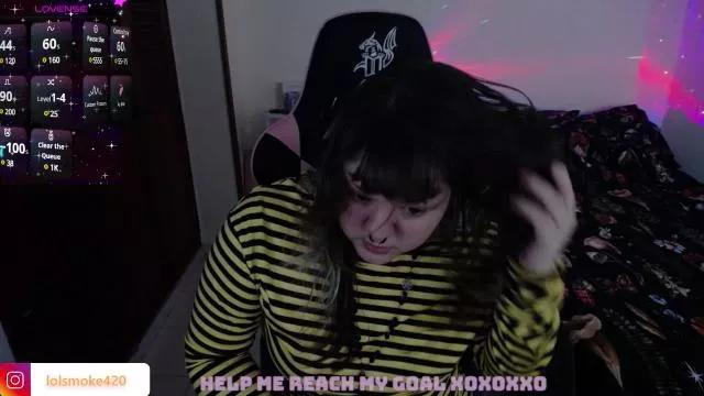 LolSmoke420 on Cam4 