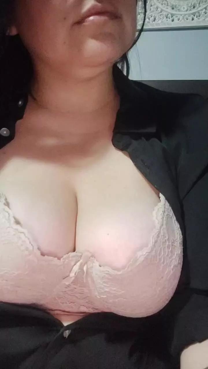 lovecuple on Cam4 