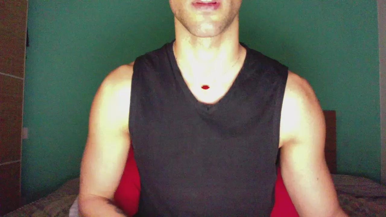 LucaCamIn on Cam4 