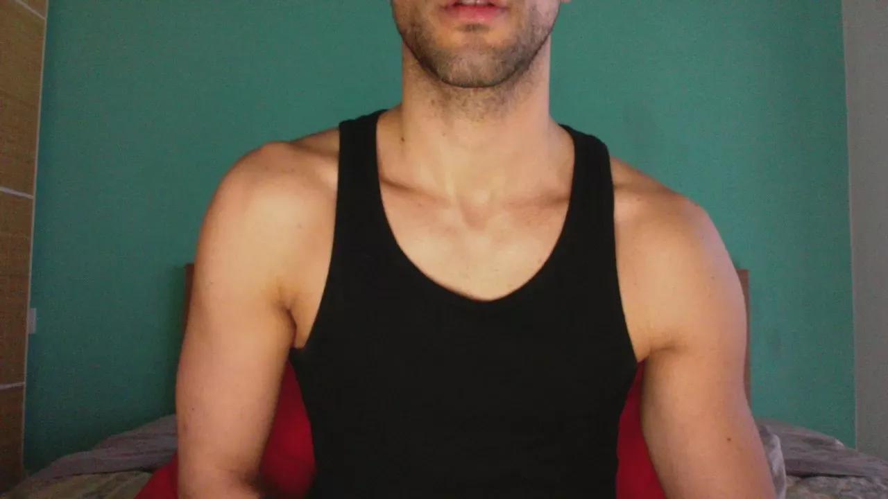 LucaCamIn on Cam4 