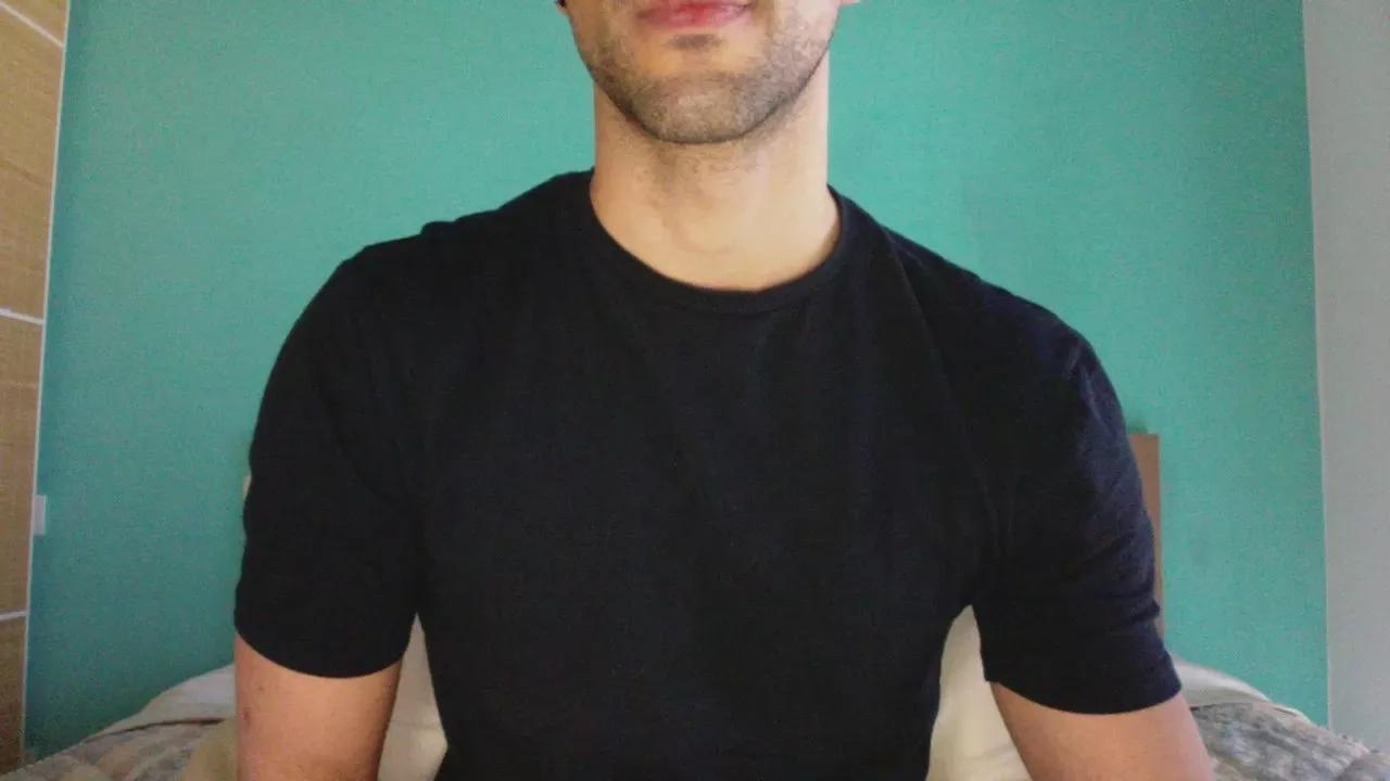 LucaCamIn on Cam4 