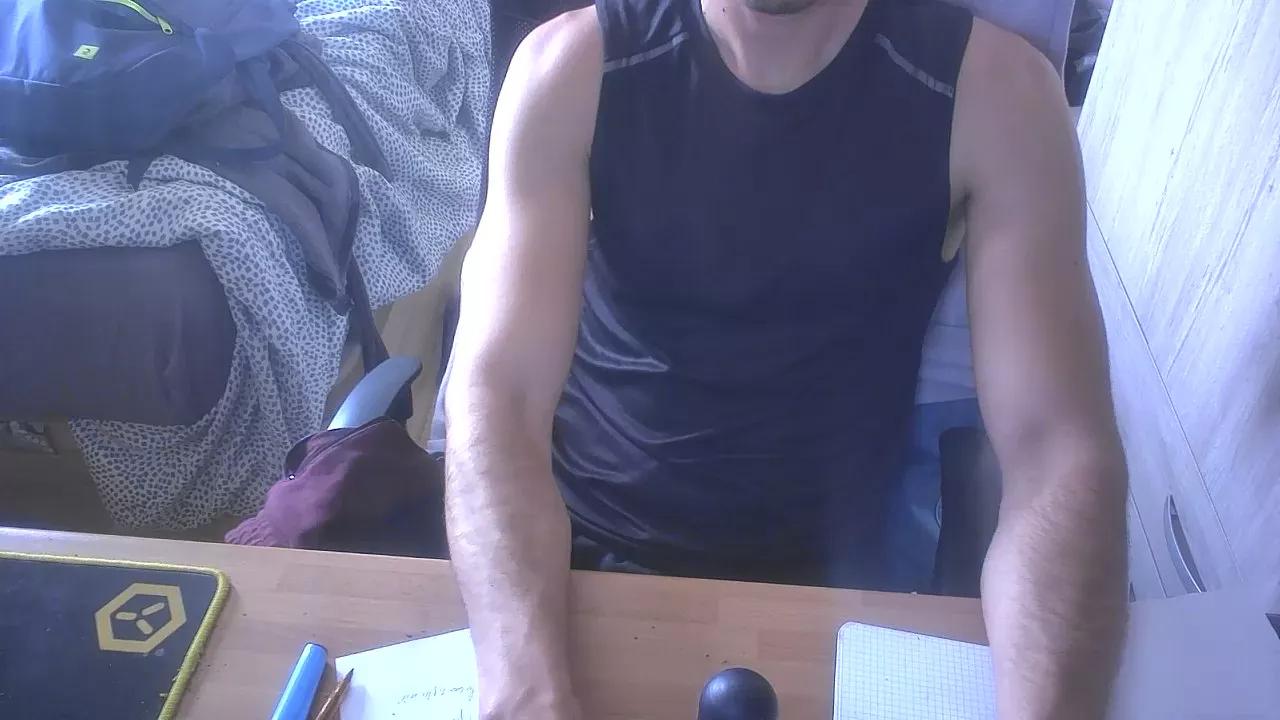 lucas92gra on Cam4 