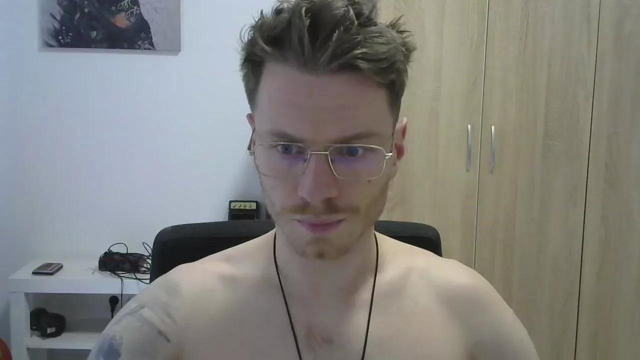 lukas480 on Cam4 