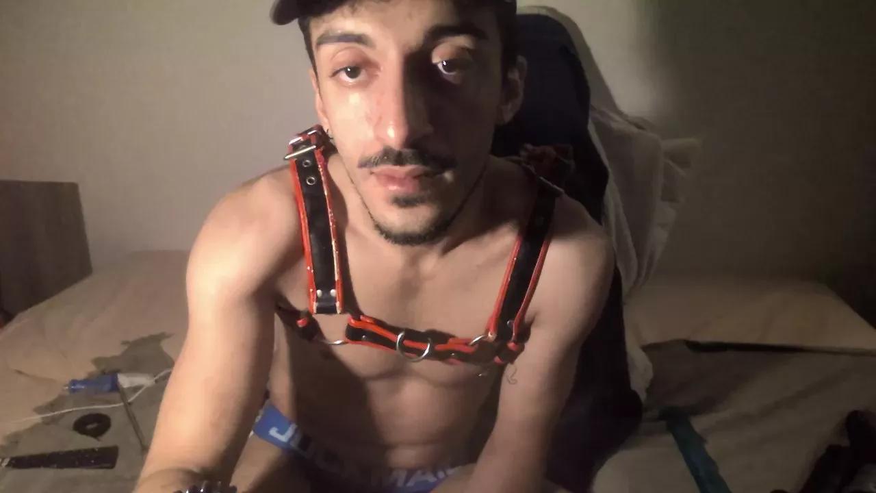 lulucas38 on Cam4 