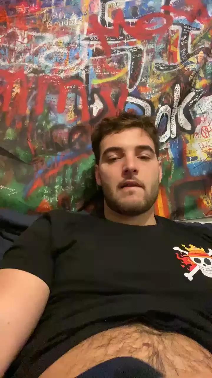 Machetero9 on Cam4 