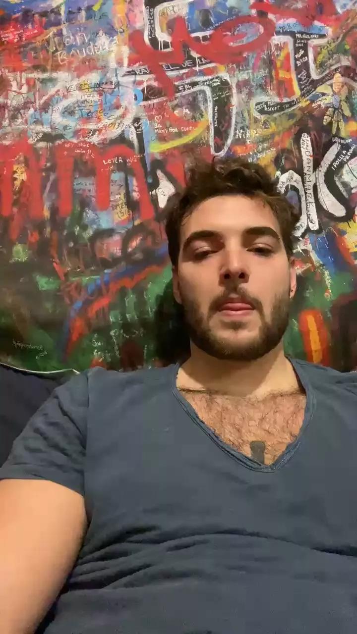 Machetero9 on Cam4 