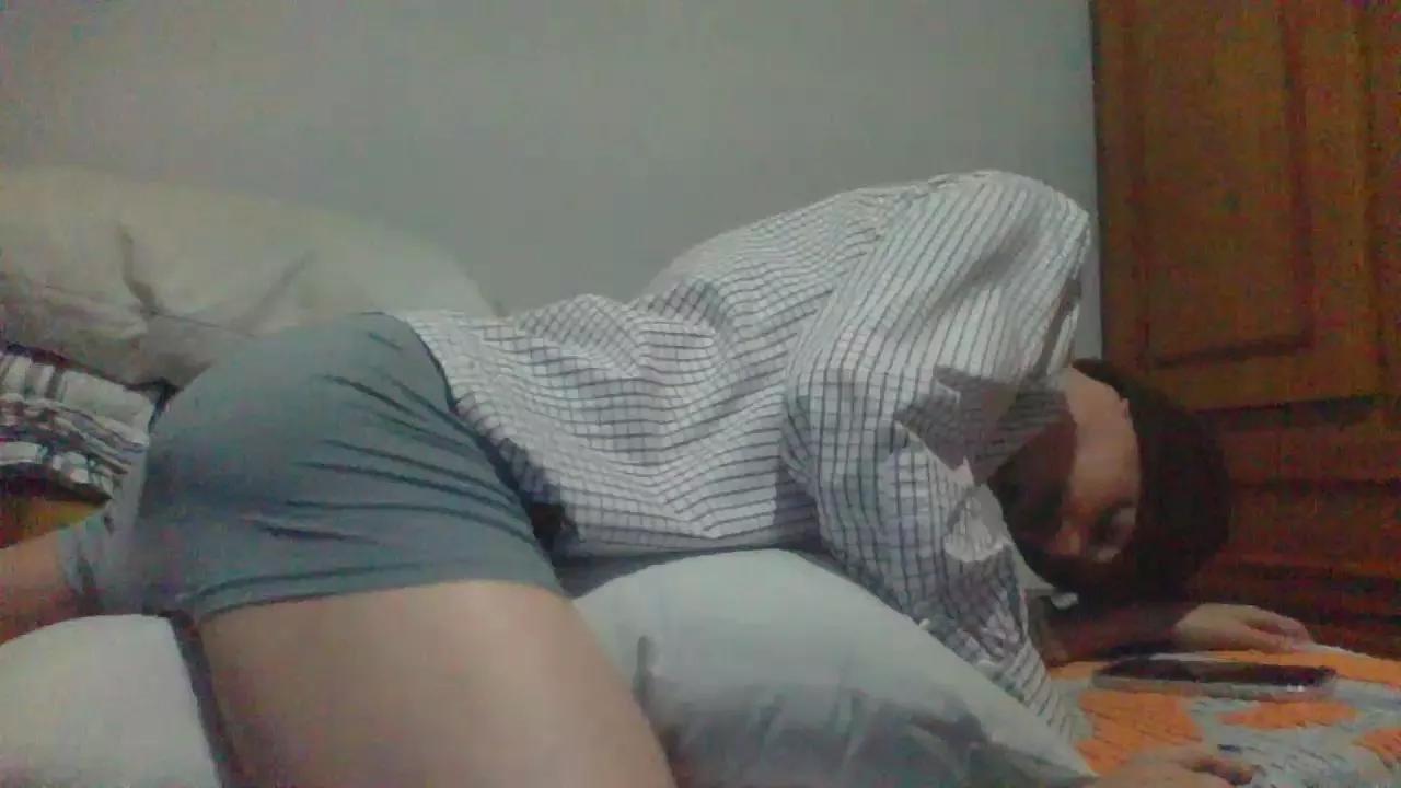 Maconheir_O on Cam4 