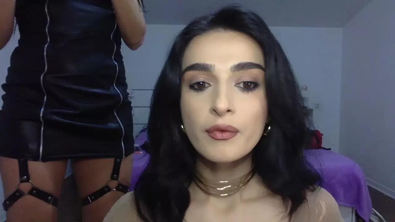 maia183 on Cam4 