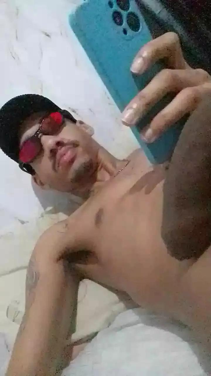 MALOKATATUAD98 on Cam4 