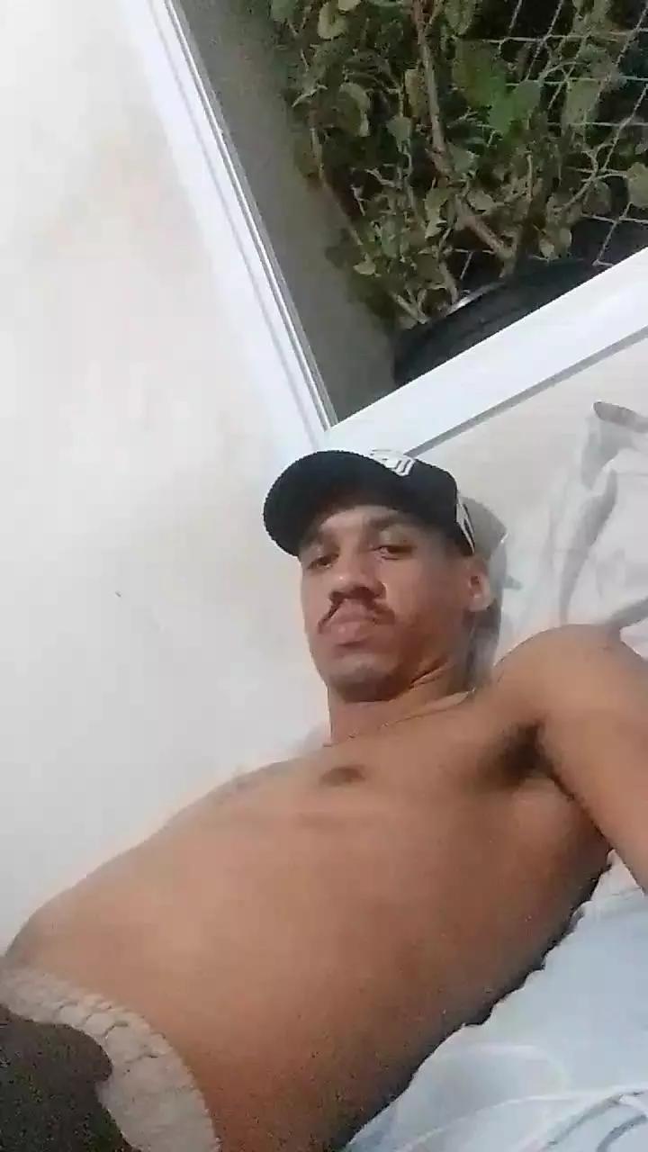 MALOKATATUAD98 on Cam4 