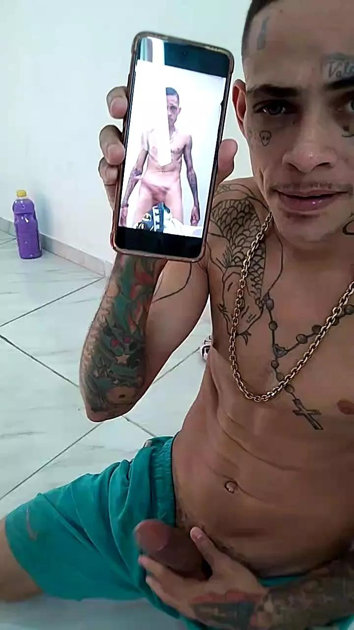 Malvadao23ctmm on Cam4 