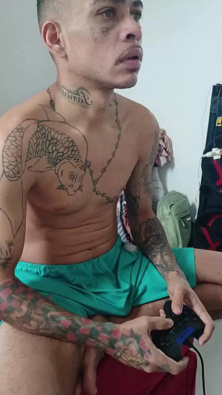Malvadao23ctmm on Cam4 