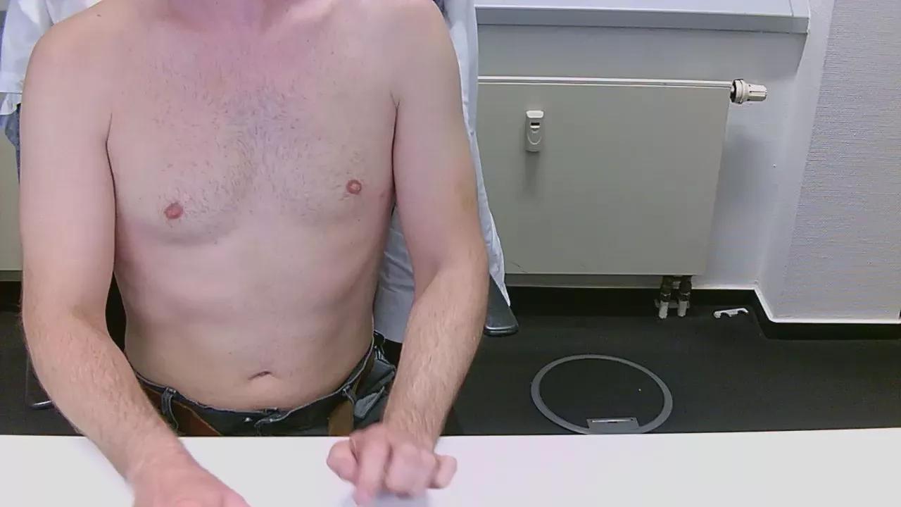 marccurious0 on Cam4 