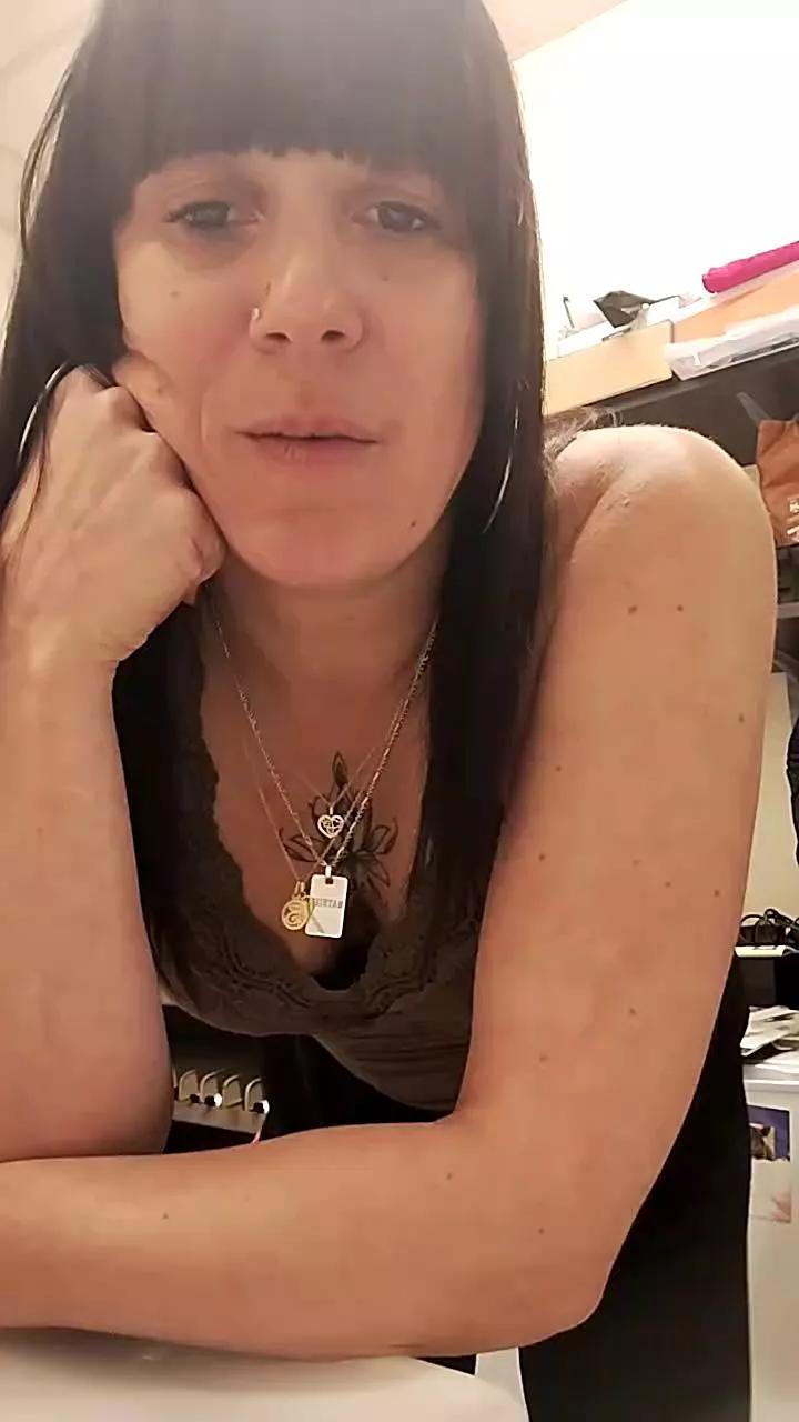 Marina86_ on Cam4 