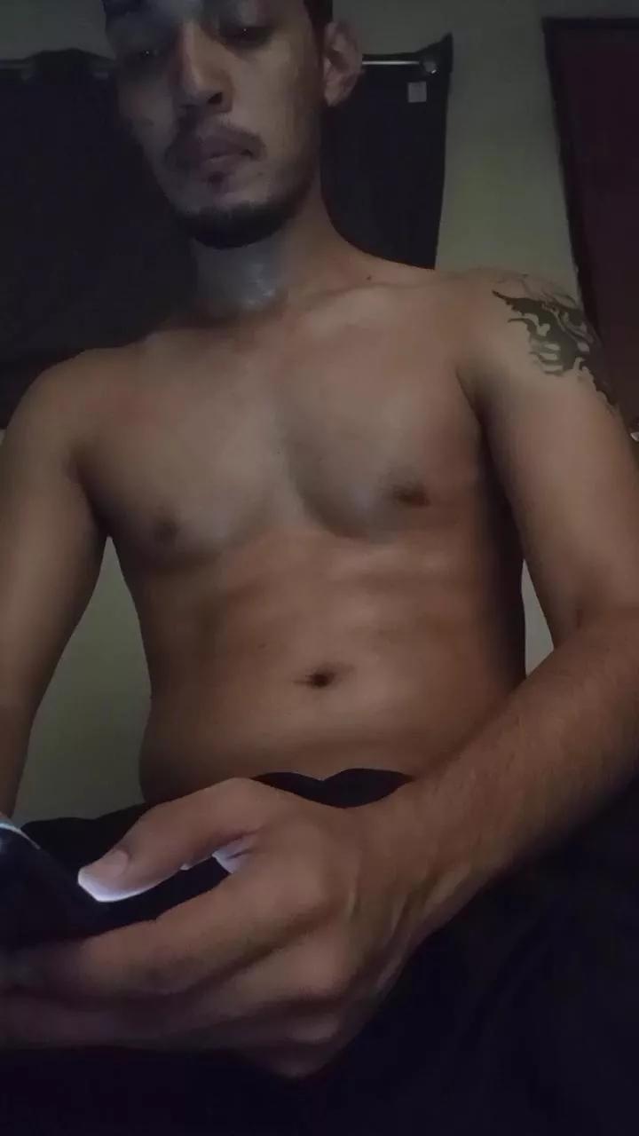 MaxOFiMoon on Cam4 