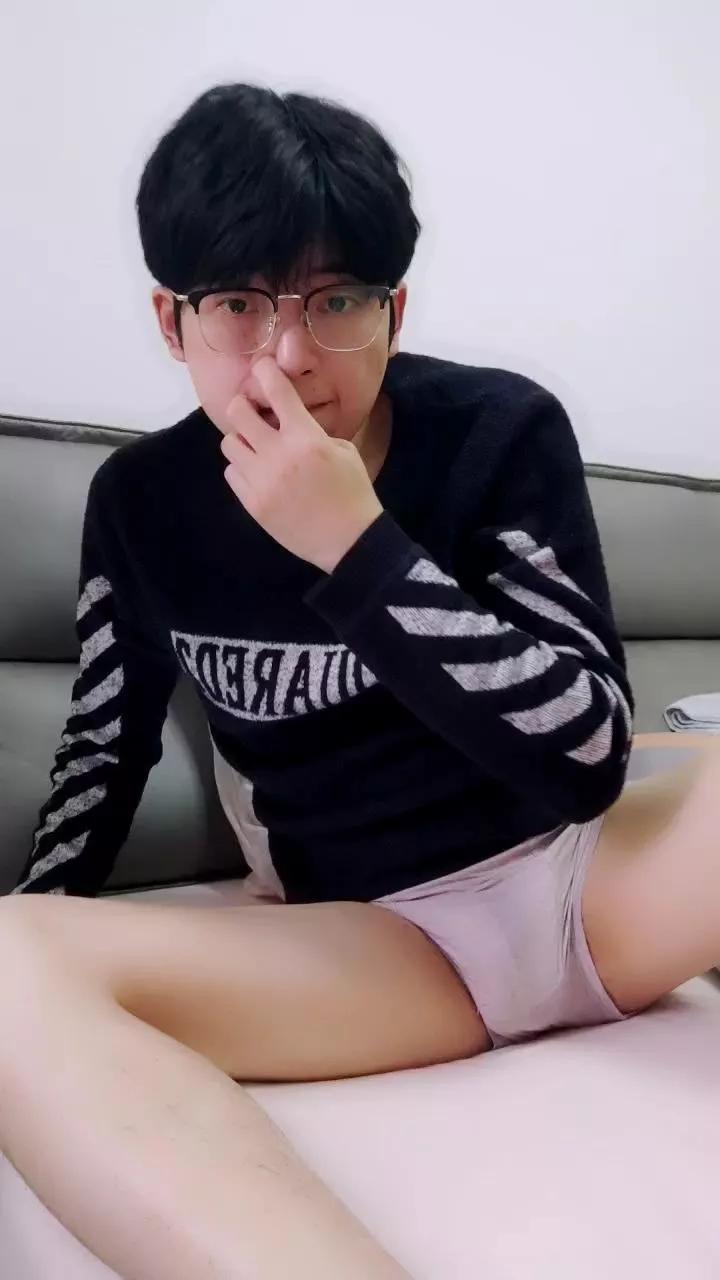 meyige520 on Cam4 