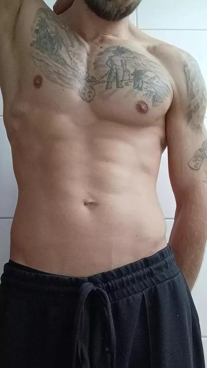 Mikeeeel on Cam4 