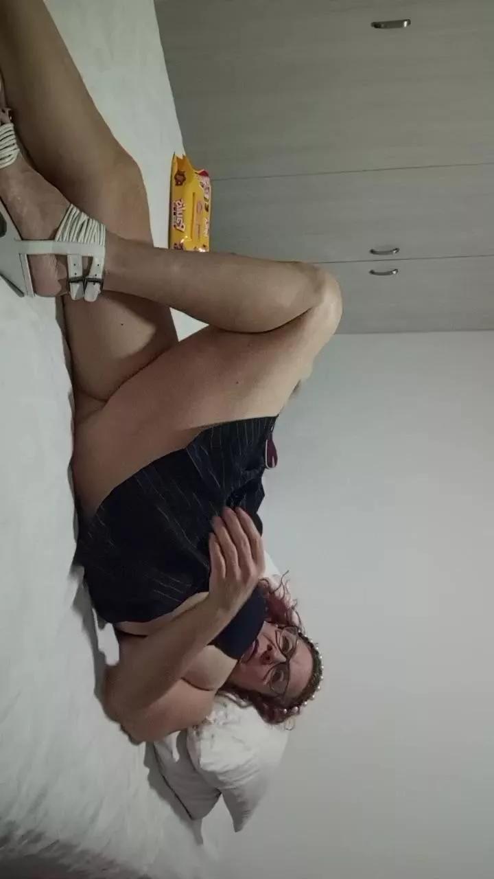 milchanel on Cam4 