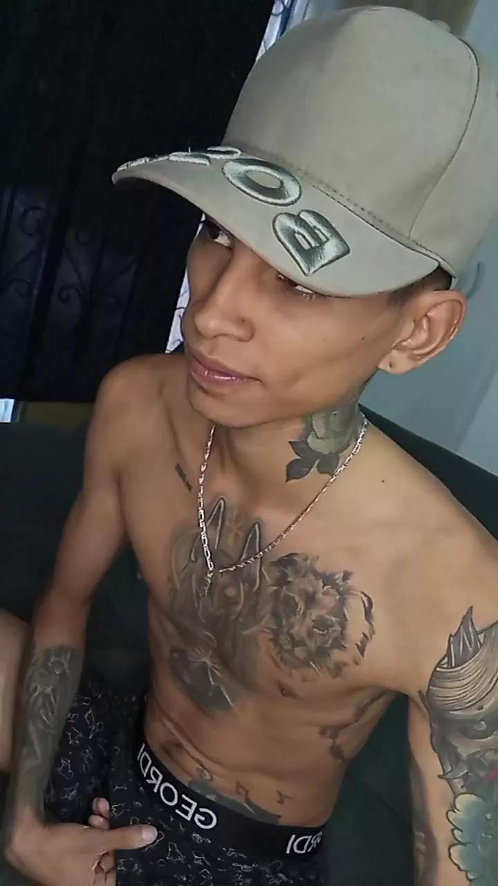 MonkeyD_66 on Cam4 