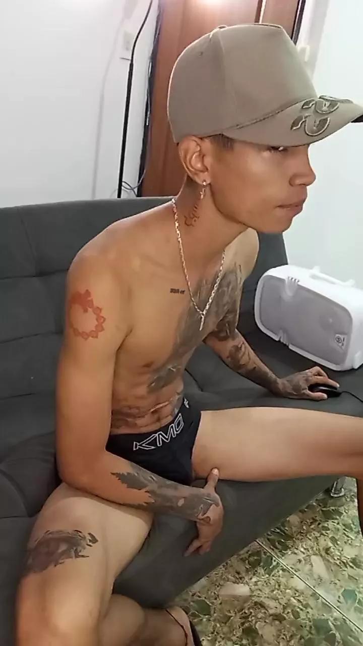 MonkeyD_66 on Cam4 